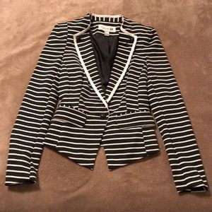Forever 21 size small blazer